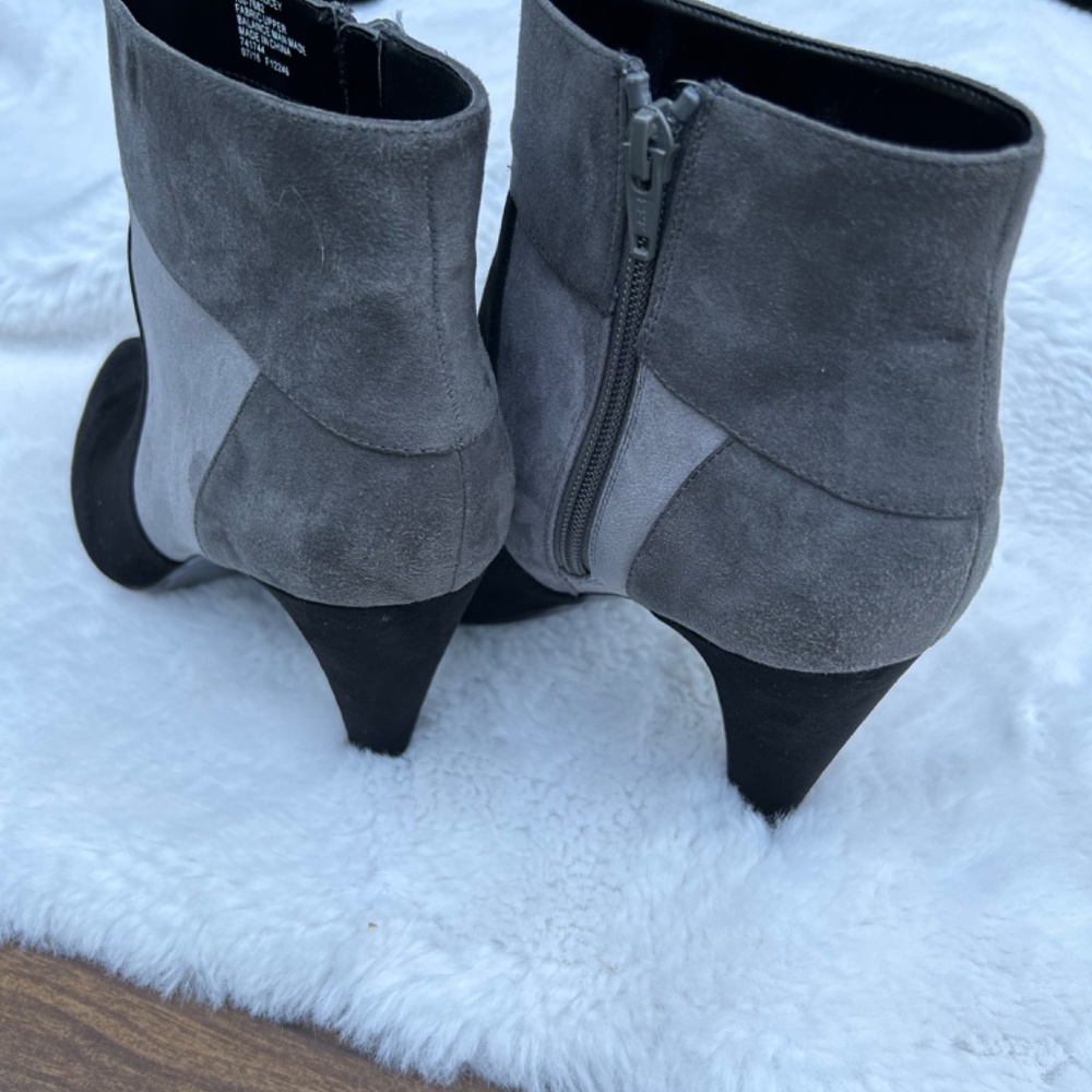 Booties - Picture 3 of 4